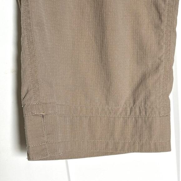 The North Face Women’s Cropped Pants Trail Hiking Lightweight Size 8 Tan - Picture 4 of 14